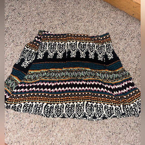 Kirra Skirt - Picture 4 of 4